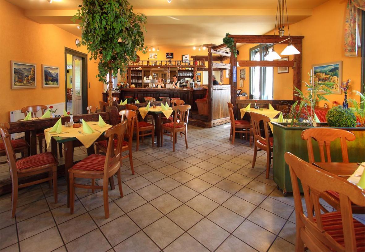 Gaststaette Und Pension Felsenthal Tabarz Rom bilde